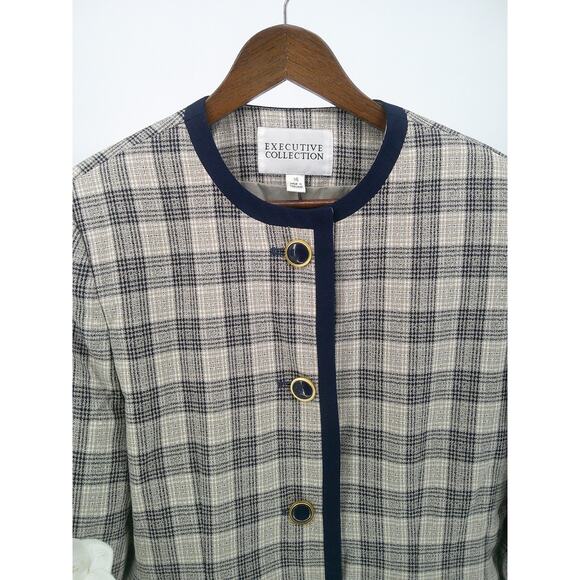 Vtg Executive Collection Womens Navy Beige Plaid 4 Button Lined Blazer Size 14 - Picture 2 of 8